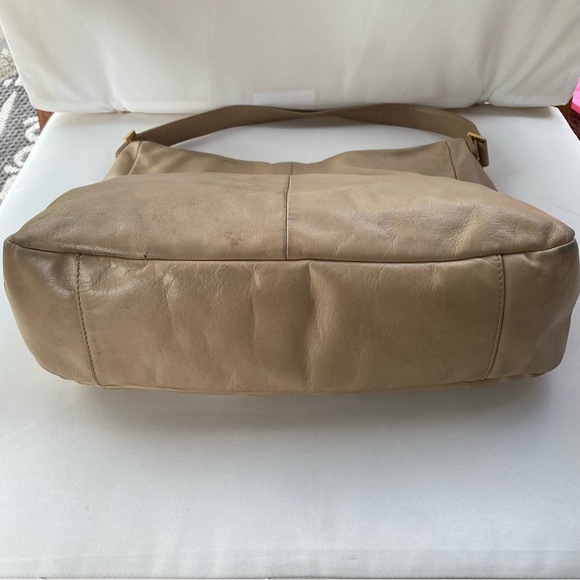 Tory Burch Leather Hobo Handbag - Picture 4 of 9